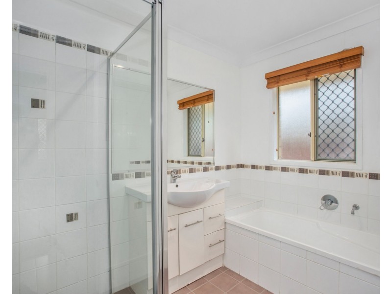 61 MOUNT ERNEST CRESCENT, Murwillumbah NSW 2484