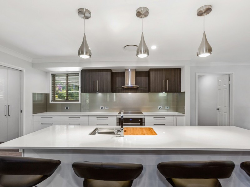 5 EAGLE PLACE, Dunbible NSW 2484