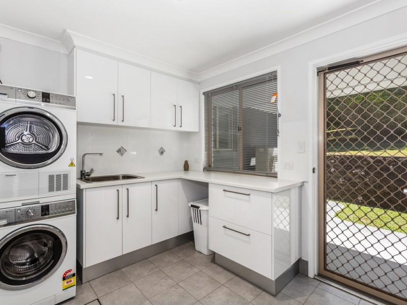 5 EAGLE PLACE, Dunbible NSW 2484