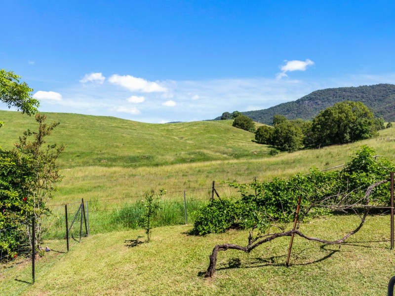 5 EAGLE PLACE, Dunbible NSW 2484