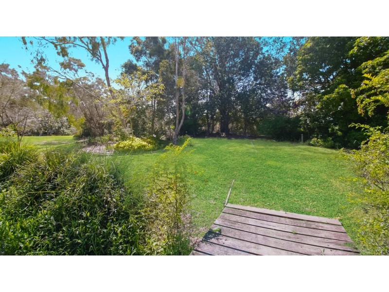 5 EAGLE PLACE, Dunbible NSW 2484