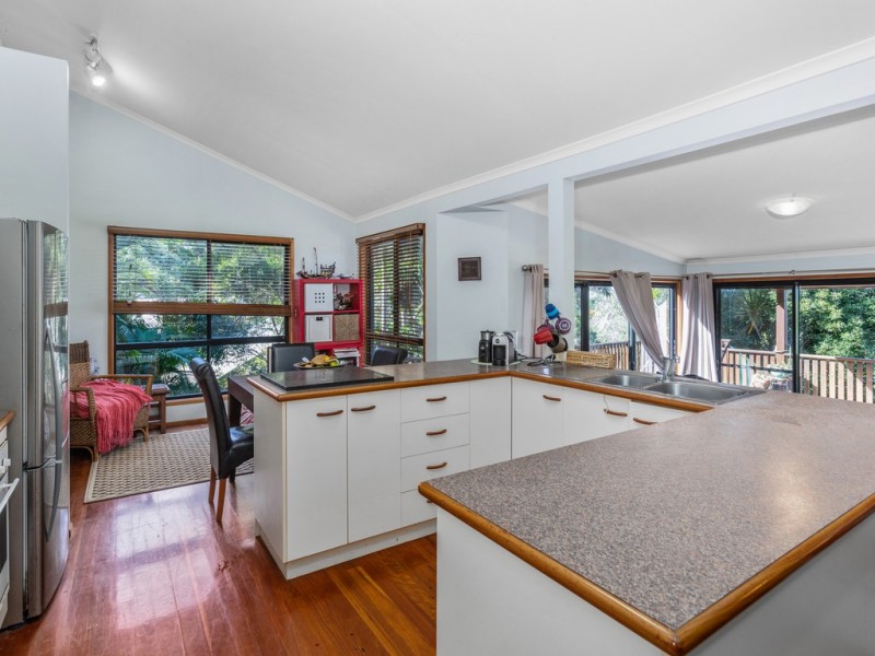 3 GIRA PLACE, Ocean Shores NSW 2483