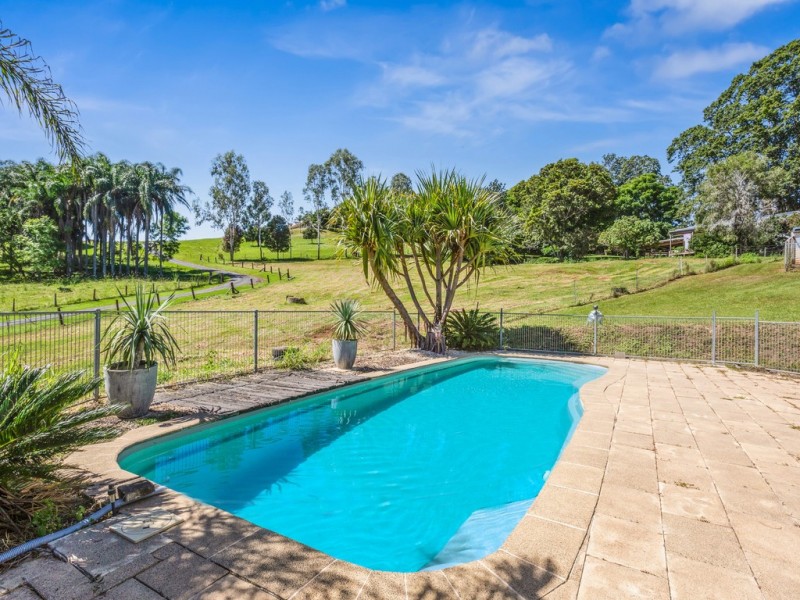 6 Blackwoods Road, Nobbys Creek NSW 2484