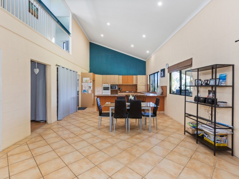 6 Blackwoods Road, Nobbys Creek NSW 2484