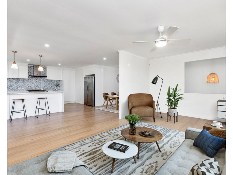 8 INVERNESS COURT, Banora Point NSW 2486