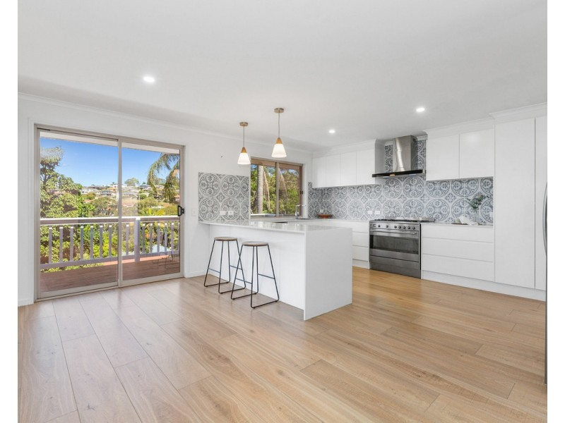 8 INVERNESS COURT, Banora Point NSW 2486