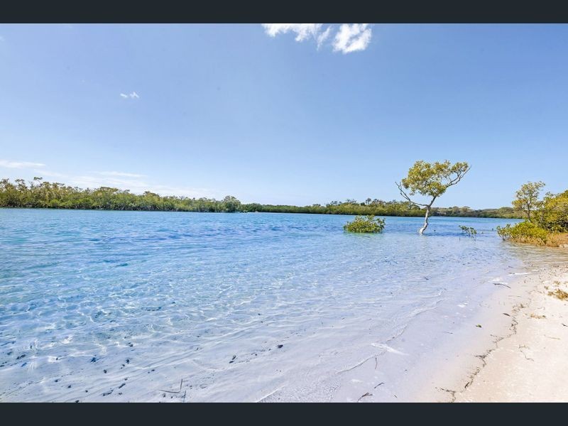 1 SUNSET BOULEVARD, Tweed Heads West NSW 2485