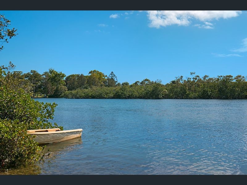 1 SUNSET BOULEVARD, Tweed Heads West NSW 2485