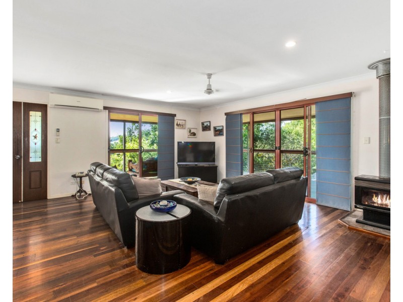 7 MCCONNELLS ROAD, Dunbible NSW 2484