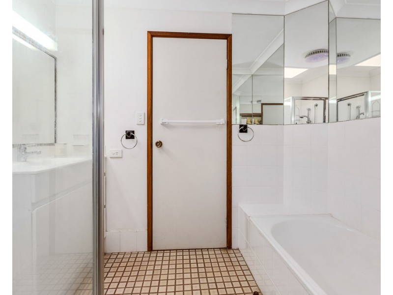 1/113 Sunset Boulevard, Tweed Heads West NSW 2485