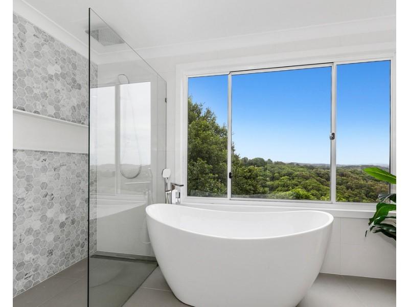 66 Peninsula Drive, Bilambil Heights NSW 2486