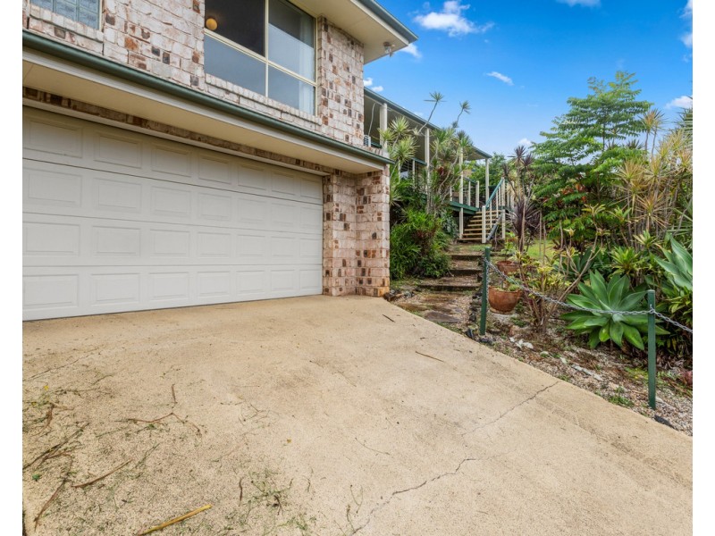 11 RIVEROAK DRIVE, Murwillumbah NSW 2484