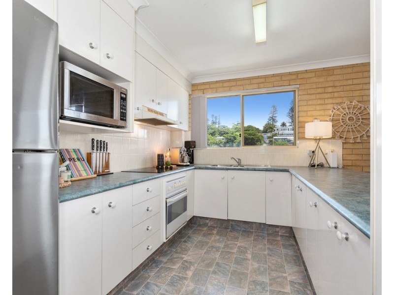 6/72 Stapylton Street, Coolangatta QLD 4225