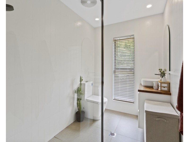 7 BRAESIDE DRIVE, Uki NSW 2484