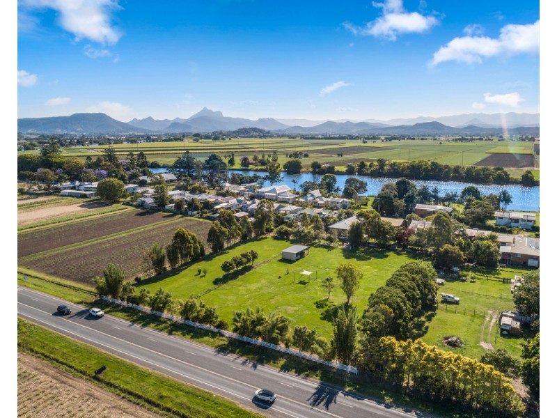 52 MCLEOD STREET, Condong NSW 2484