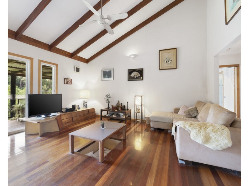 60 BARLEE DRIVE, Fernvale NSW 2484