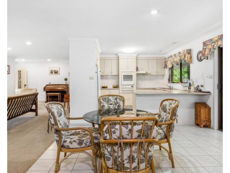 5 AMARILLO DRIVE, Dunbible NSW 2484