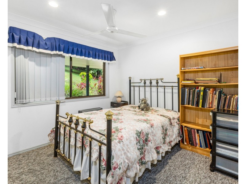 5 AMARILLO DRIVE, Dunbible NSW 2484