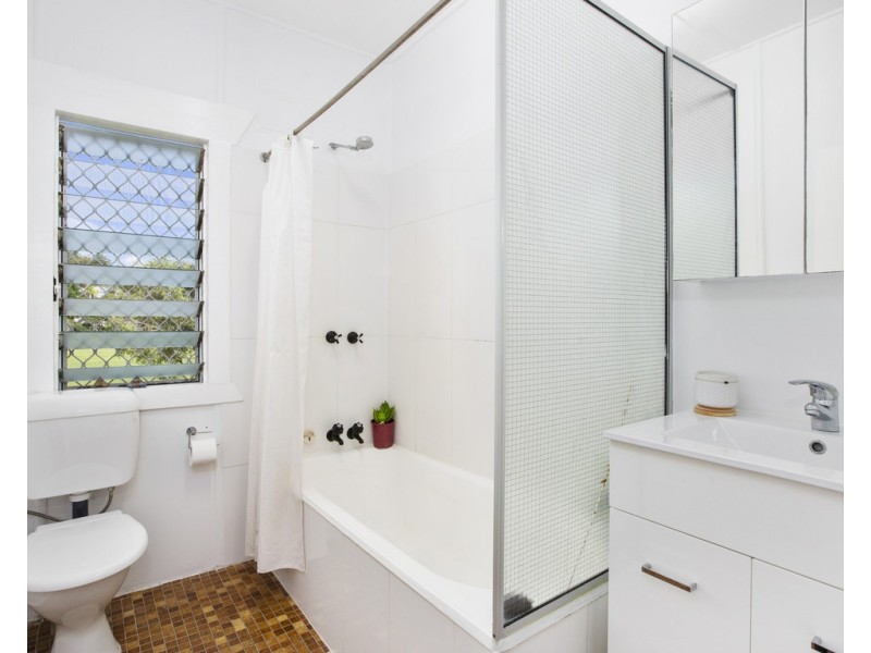 21 CHARLES STREET, Murwillumbah NSW 2484