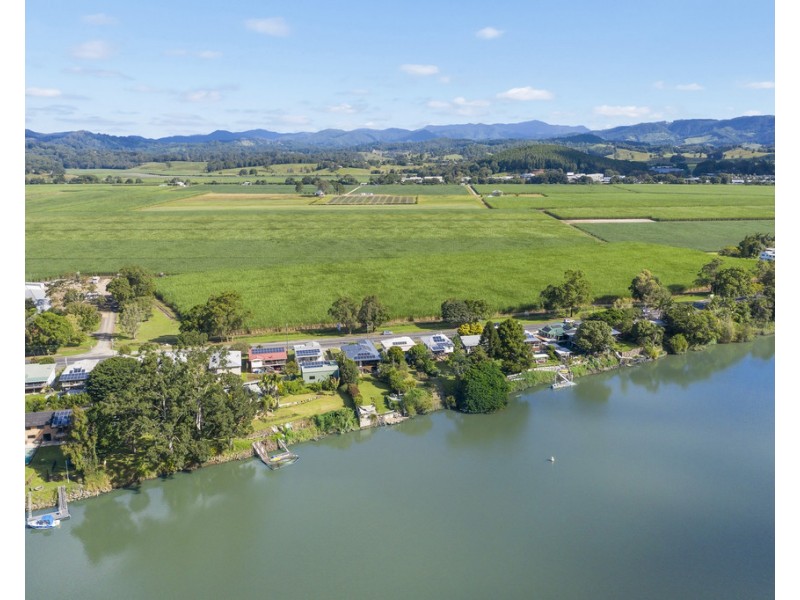 131 TWEED VALLEY WAY, South Murwillumbah NSW 2484
