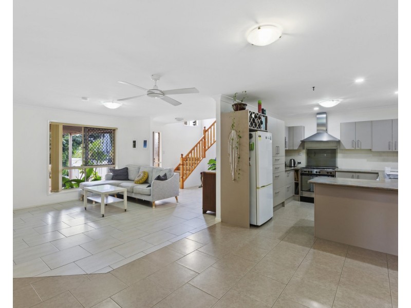 11 SIMPSON DRIVE, Bilambil Heights NSW 2486