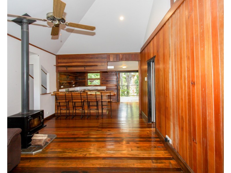 2a MITCHELL STREET, Uki NSW 2484