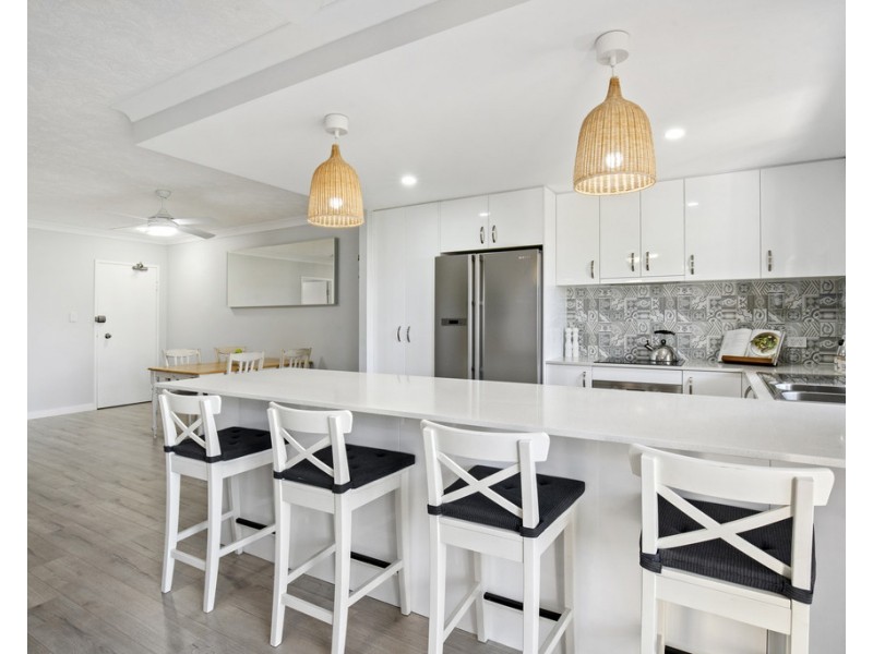 13/143 Golden Four Drive, Bilinga QLD 4225