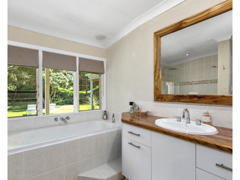 96 CROOKS VALLEY ROAD, Crystal Creek NSW 2484