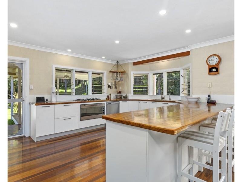 96 CROOKS VALLEY ROAD, Crystal Creek NSW 2484