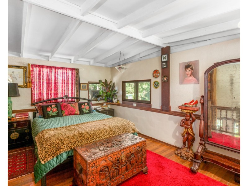 7 SUNRISE PLACE, Uki NSW 2484