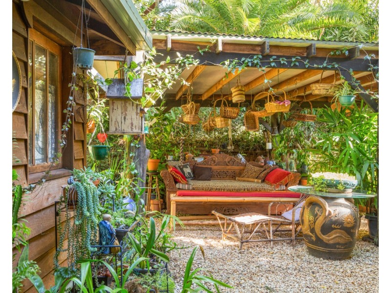 7 SUNRISE PLACE, Uki NSW 2484