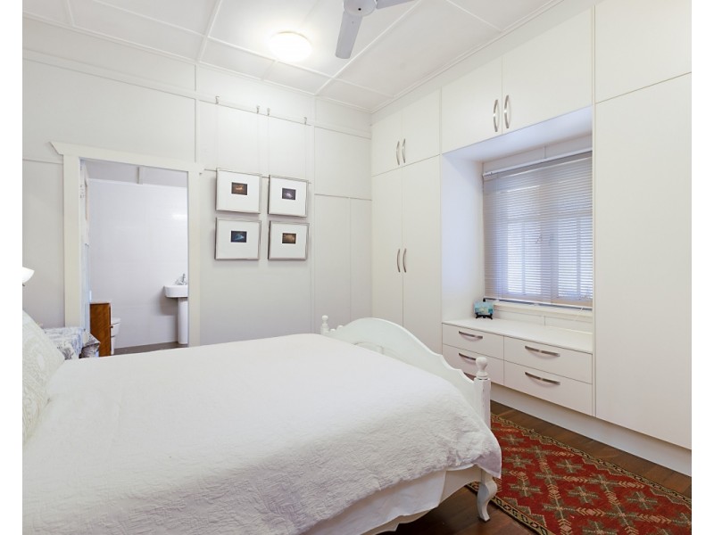 42 BYANGUM ROAD, Murwillumbah NSW 2484