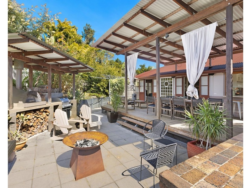 42 BYANGUM ROAD, Murwillumbah NSW 2484