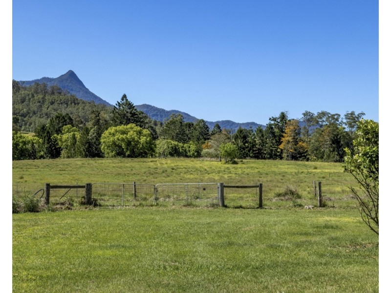 6 TED BROWN CLOSE, Kunghur NSW 2484