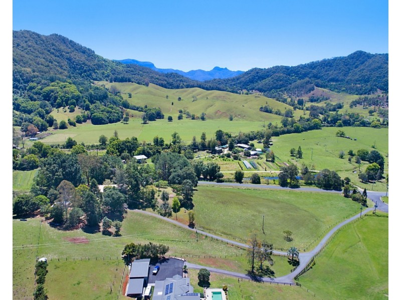 2 CARILLA PLACE, Eungella NSW 2484