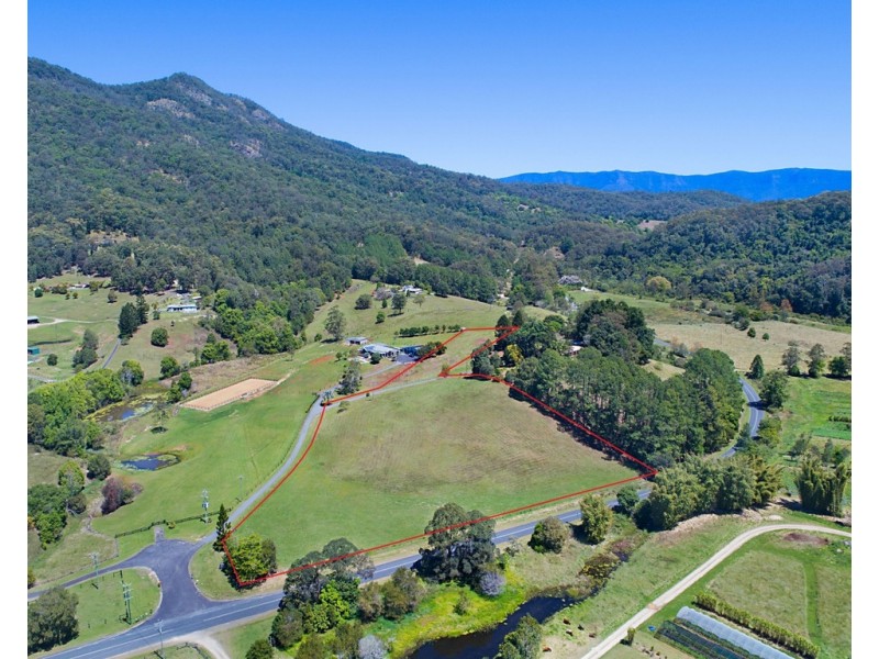 2 CARILLA PLACE, Eungella NSW 2484