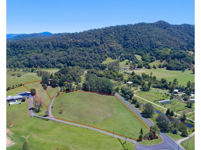 2 CARILLA PLACE, Eungella NSW 2484
