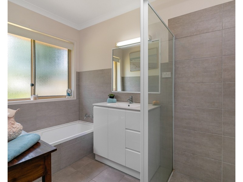 18 PINEGOLD PLACE, Nunderi NSW 2484