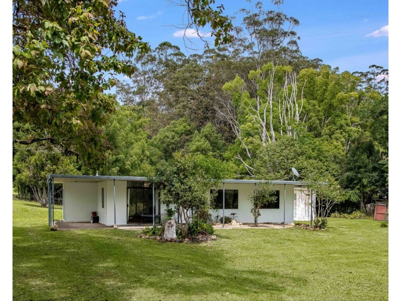 396 SMITHS CREEK ROAD, Uki NSW 2484
