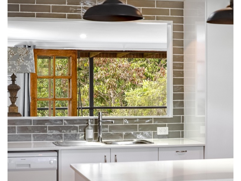 8 PARK AVENUE, Bray Park NSW 2484