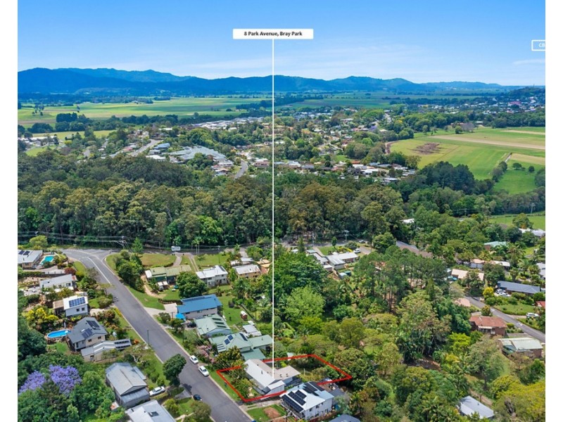 8 PARK AVENUE, Bray Park NSW 2484