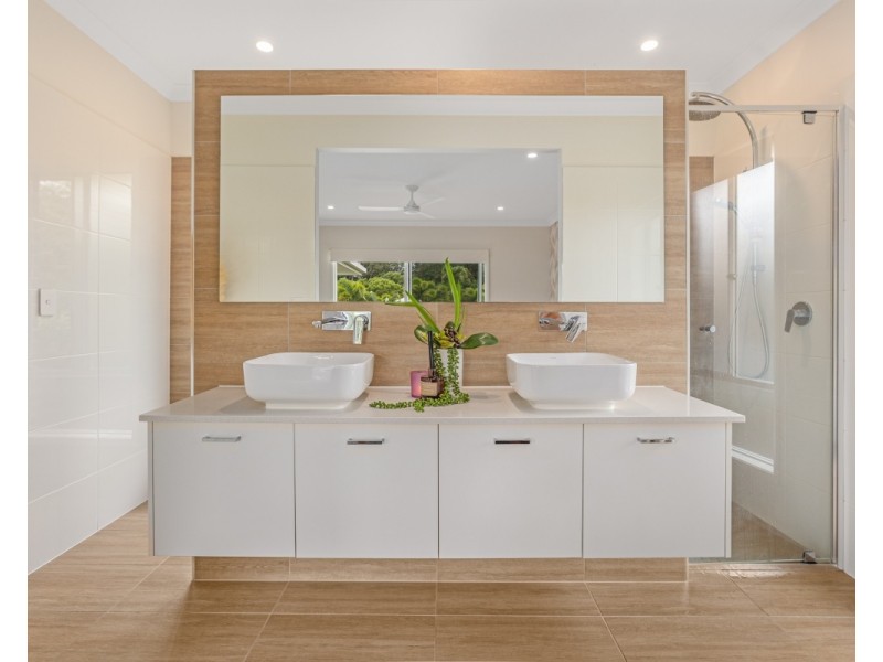 77 RIVEROAK DRIVE, Murwillumbah NSW 2484