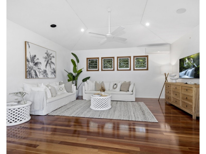 18 BEECH LANE, Casuarina NSW 2487