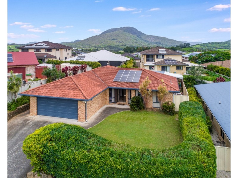 3 MOUNT BALLOW AVENUE, Murwillumbah NSW 2484