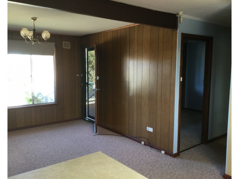 18 Curramulka Road, Port Vincent SA 5581