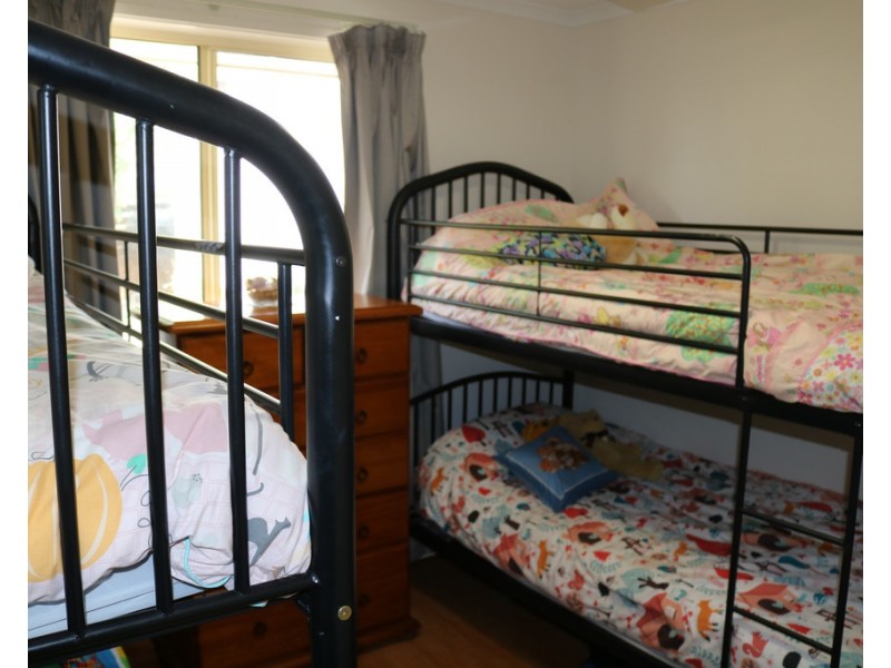 3 Mulkra Court, Port Vincent SA 5581