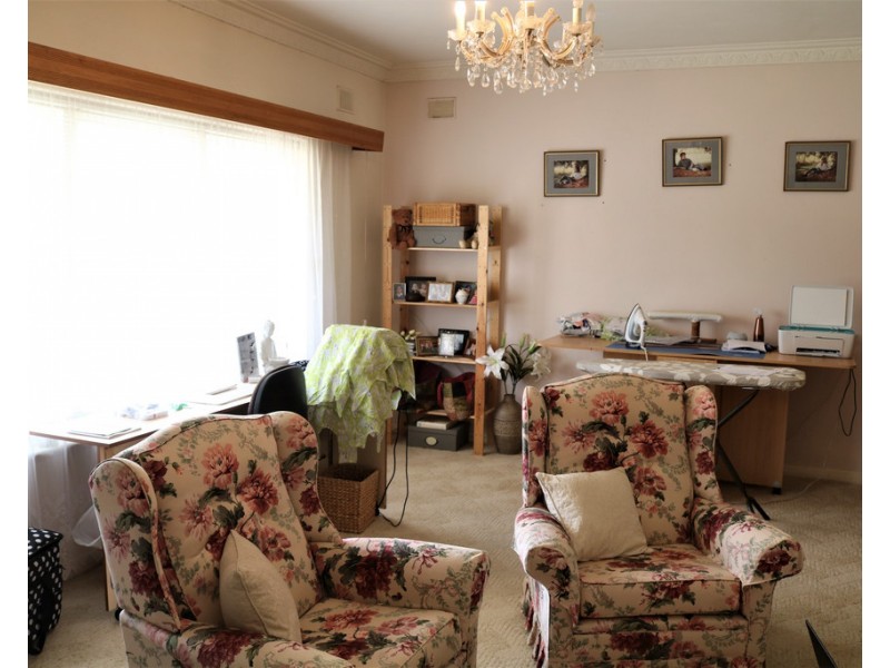 23 North Terrace, Minlaton SA 5575