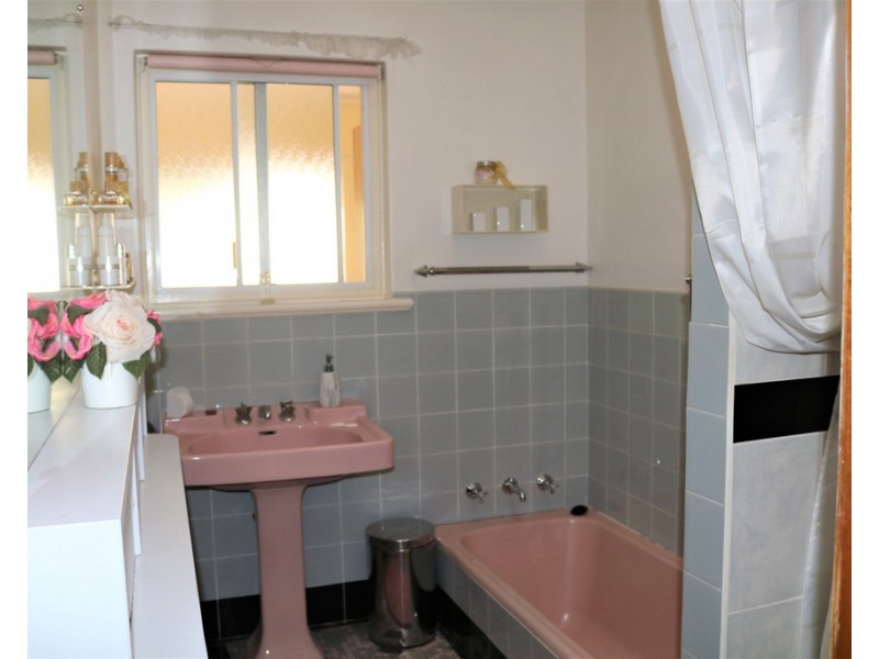 23 North Terrace, Minlaton SA 5575