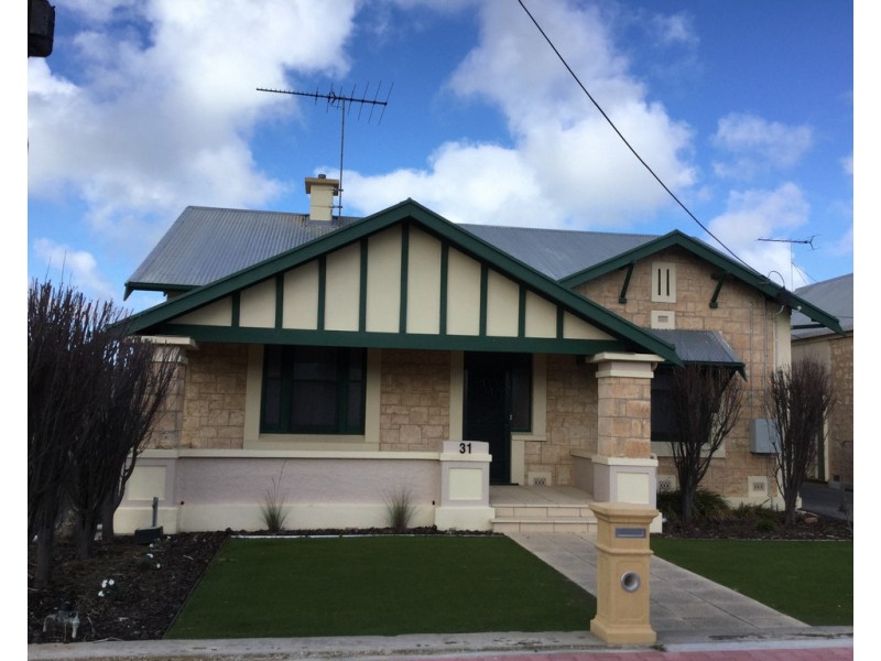31 Warooka Road, Yorketown SA 5576