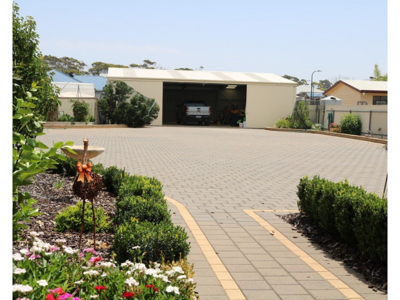 50 MAIN STREET, Port Vincent SA 5581